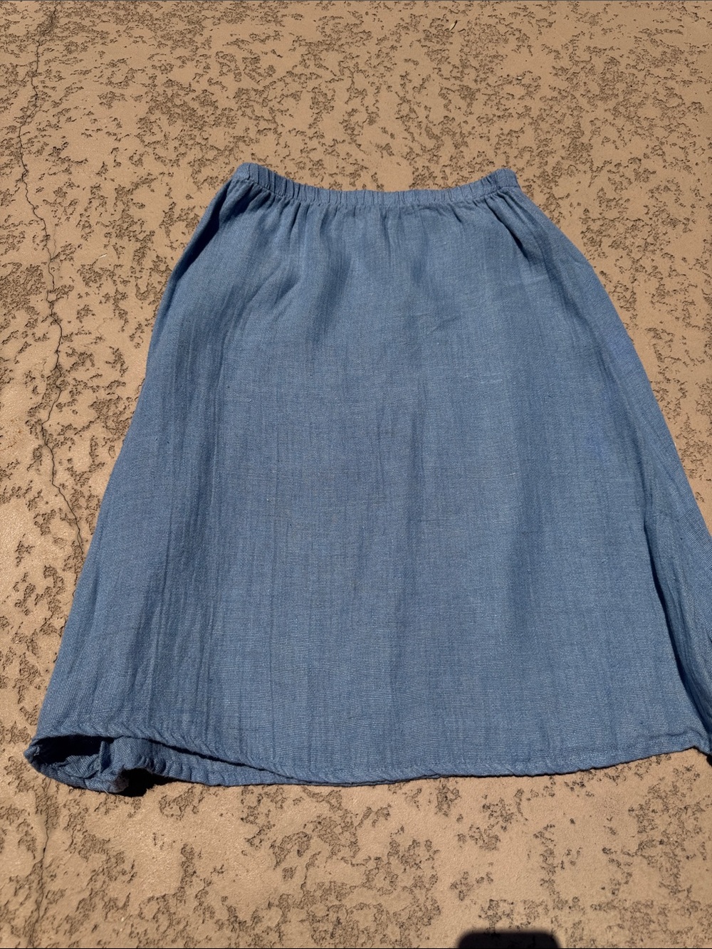 Flax Light Blue Women’s Elastic Waist Midi Skirt with darted bottom